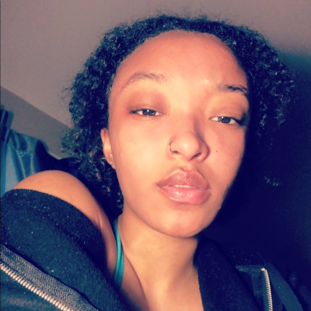 Meet your Posher, Shaianne